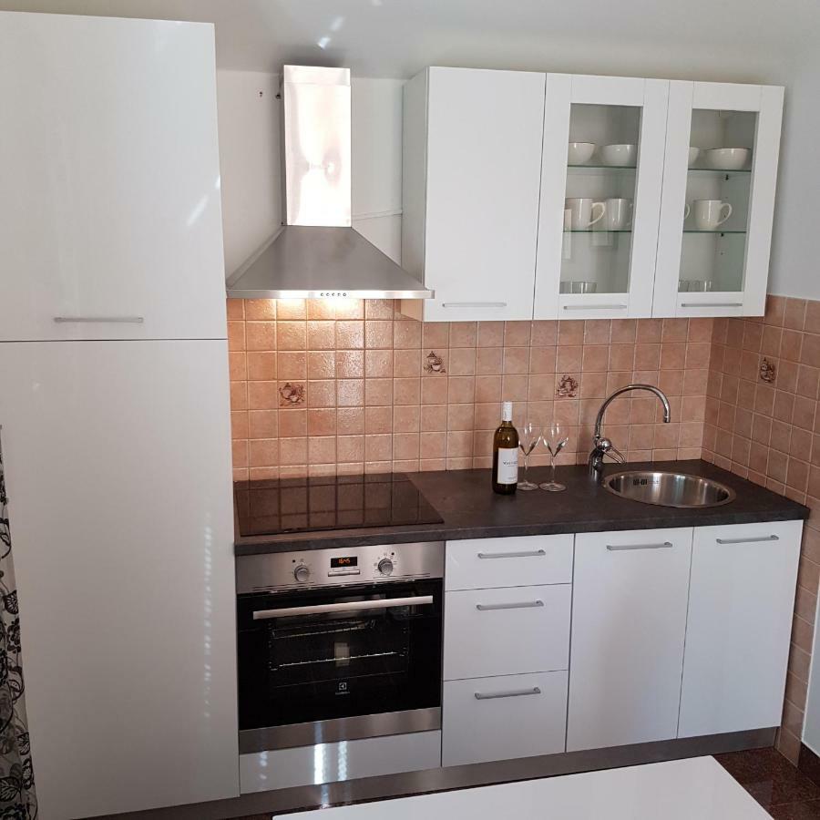 Apartment Antonio Biograd Na Moru Exterior photo